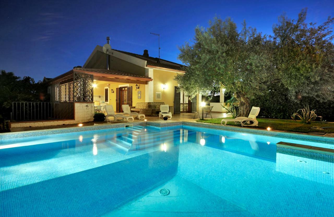 Villa Dell'Ulivo Marina di Ragusa Eksteriør billede